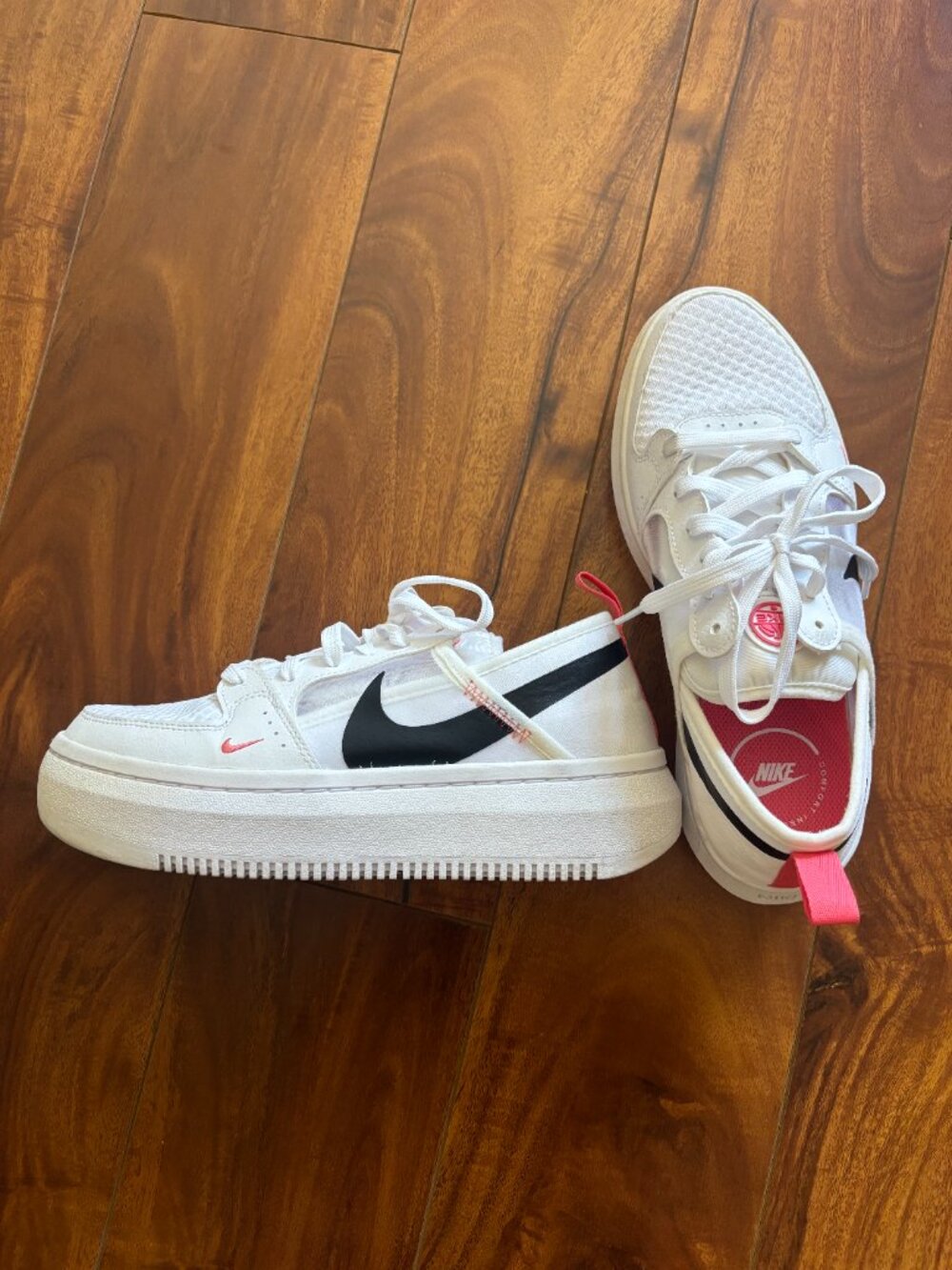 Nike Women's Court Vision Alta White/Black Size 7.5